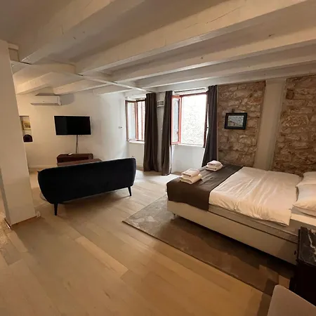 Studios Onethreefive Rovinj Exterior photo